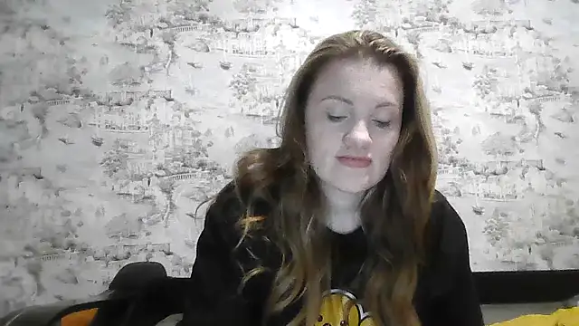 Eveline May online show from 11-13-25, 08:46