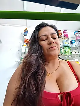 roxanasexy2025 online show from 01-11-26, 03:52