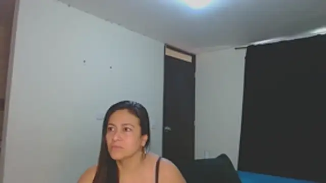 roxanasexy2025 online show from 12-02-25, 12:29