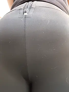 roxanasexy2025 online show from 03-15-26, 04:03