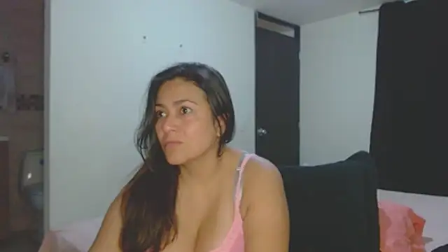 roxanasexy2025 online show from 11-06-25, 12:20