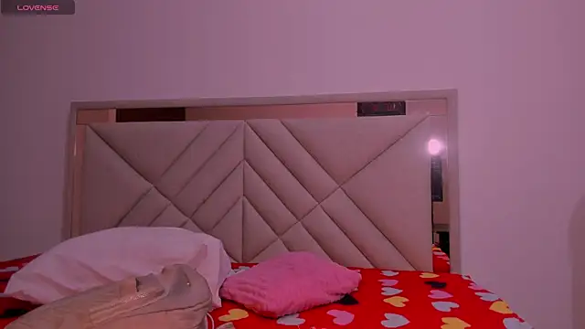 gime lara online show from 10-30-25, 11:41