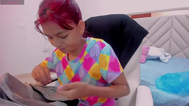 gime lara online show from 11-07-25, 12:21