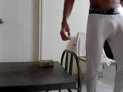 fitbuddy1 online show from 11-18-25, 09:01