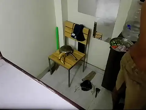 fitbuddy1 online show from 11-30-25, 08:48