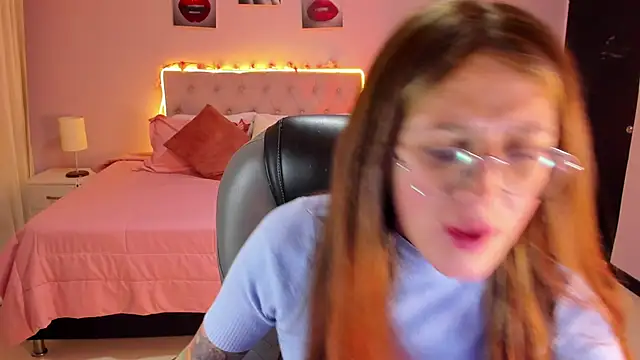 Emily Warren  online show from 03-27-26, 08:32