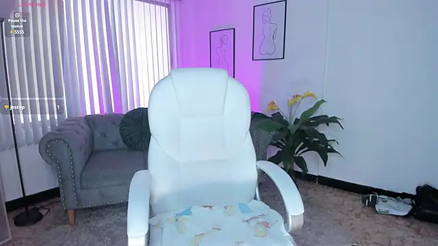 coral smiit online show from 03-13-25, 08:00