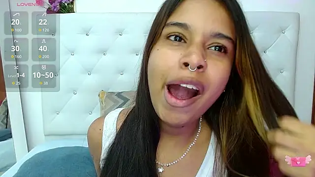 sweetebony 33 online show from 11-11-25, 05:35