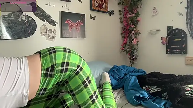 mothh1 online show from 03-24-26, 02:39