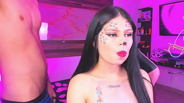 Cloe roouse online show from 10-31-25, 09:32