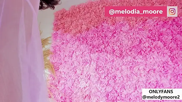 Melodymoore  online show from 11-30-25, 10:21