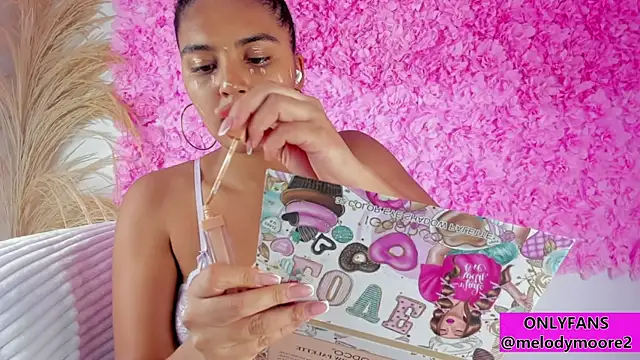 Melodymoore  online show from 11-24-25, 02:33