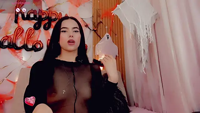 ValeriCardenas online show from 10-25-25, 01:27