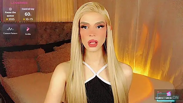 Snapshot of Dalila_moan chatting on 10-11-25, 02:01 Dalila moan online show from 10-11-25, 02:01