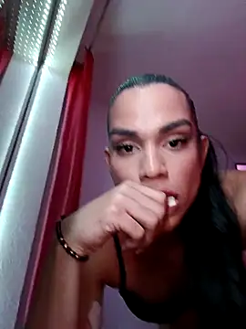 Zoe TransGirl online show from 12-21-25, 02:46