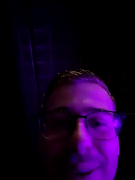 Snapshot of luckyluuk25 chatting on 02-25-25, 06:33 luckyluuk25 online show from 02-25-25, 06:33