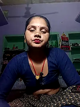 Snapshot of Divya_Chandok chatting on 03-03-25, 04:32 Divya Chandok online show from 03-03-25, 04:32