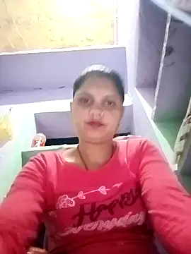 Snapshot of Divya_Chandok chatting on 02-28-25, 07:14 Divya Chandok online show from 02-28-25, 07:14