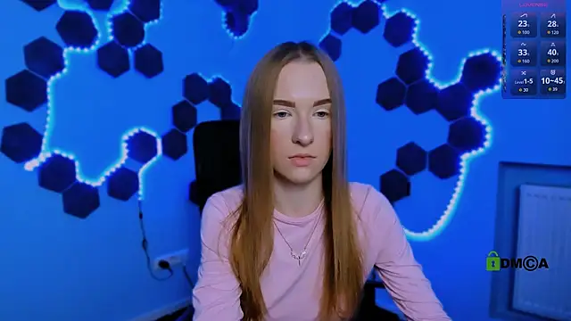 doll vey online show from 12-16-25, 09:08