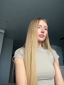 EvaBrooklyn online show from 05-14-26, 10:56