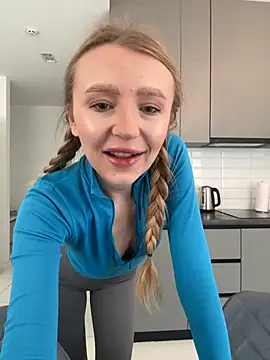 Snapshot of EvaBrooklyn chatting on 02-27-25, 05:51 EvaBrooklyn online show from 02-27-25, 05:51