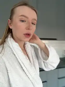 Snapshot of EvaBrooklyn chatting on 02-28-25, 05:04 EvaBrooklyn online show from 02-28-25, 05:04