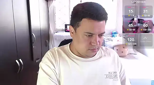  Aragon   online show from 03-10-25, 01:10