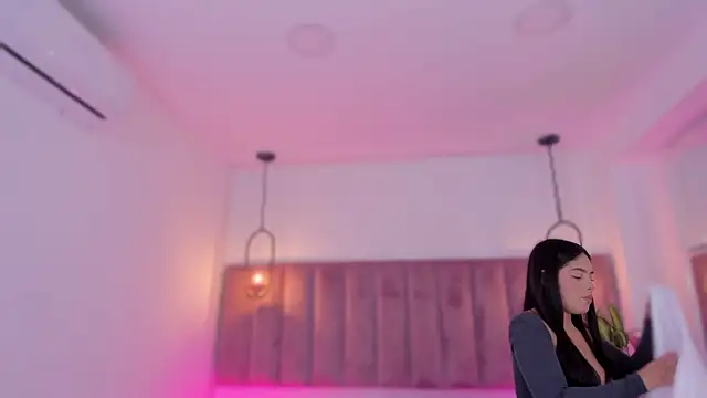 Snapshot of Haily_b chatting on 02-24-26, 08:10 Haily b online show from 02-24-26, 08:10