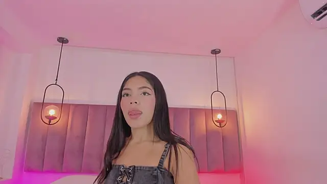 Haily b online show from 12-20-25, 08:12