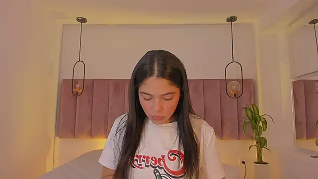 Haily b online show from 03-13-26, 08:03