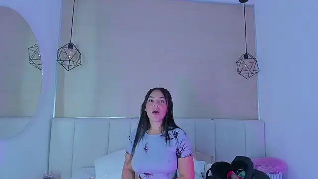 Haily b online show from 06-03-26, 11:44