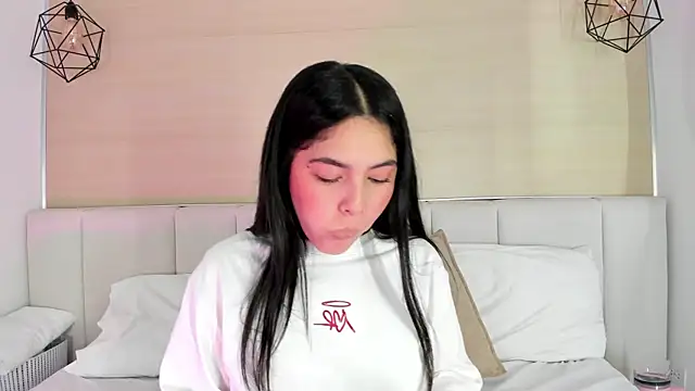 Haily b online show from 05-31-26, 12:33