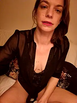 Snapshot of Rosemarie_Blu chatting on 02-26-25, 07:32 Rosemarie Blu online show from 02-26-25, 07:32