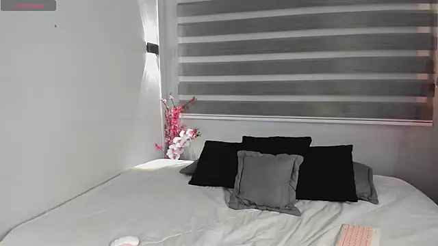 sweet obsession   online show from 10-22-25, 07:35