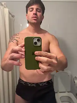 shuki0101 online show from 10-29-25, 04:06