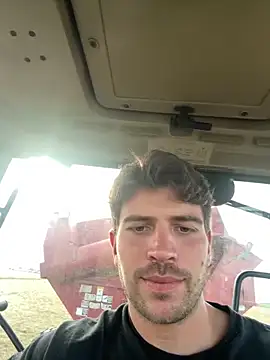 shuki0101 online show from 04-14-26, 08:03