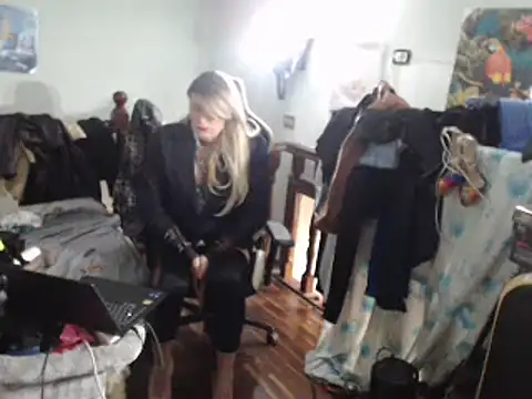 emmex671 online show from 03-12-25, 07:02