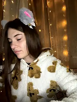 Snapshot of MrrKate chatting on 01-08-26, 12:49 MrrKate online show from 01-08-26, 12:49