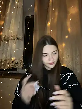 Snapshot of MrrKate chatting on 02-12-26, 11:04 MrrKate online show from 02-12-26, 11:04