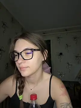 Snapshot of MrrKate chatting on 11-22-25, 01:37 MrrKate online show from 11-22-25, 01:37