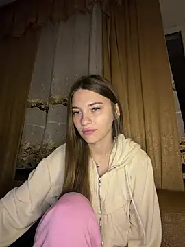MrrKate online show from 05-12-26, 01:02