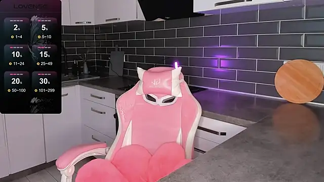 ShaiyaMinn3 online show from 04-07-26, 08:32