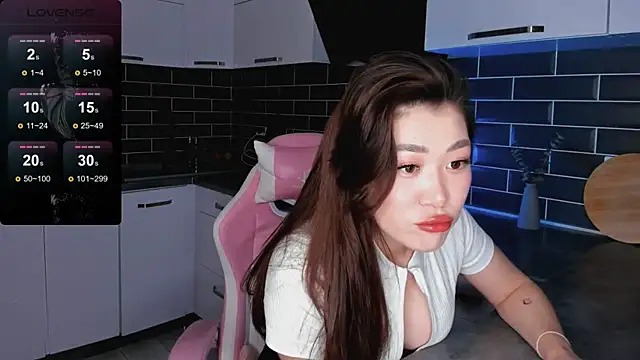 Snapshot of ShaiyaMinn3 chatting on 11-26-25, 06:52 ShaiyaMinn3 online show from 11-26-25, 06:52