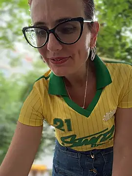 Snapshot of NataKitten chatting on 06-24-26, 03:43 NataKitten online show from 06-24-26, 03:43