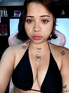 Snapshot of Akame_yumi chatting on 11-01-25, 11:09 Akame yumi online show from 11-01-25, 11:09