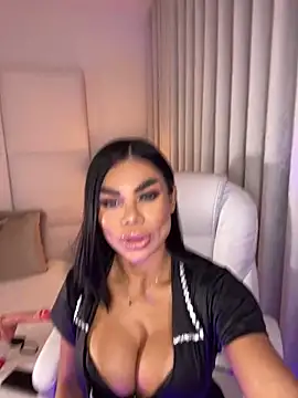 Amylewisq online show from 03-03-25, 12:23