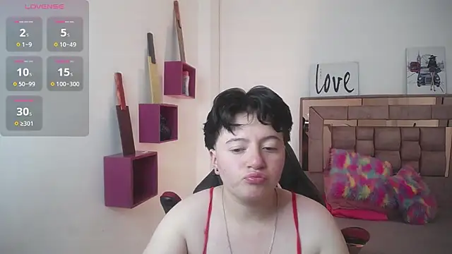 Snapshot of safyka chatting on 09-22-25, 11:00 safyka online show from 09-22-25, 11:00