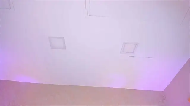 ScarlettWallace online show from 12-15-25, 08:36