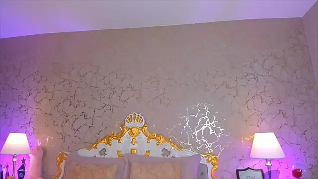 ScarlettWallace online show from 11-14-25, 09:51