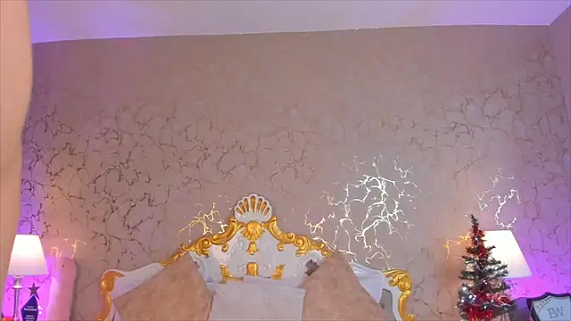 ScarlettWallace online show from 12-04-25, 08:41